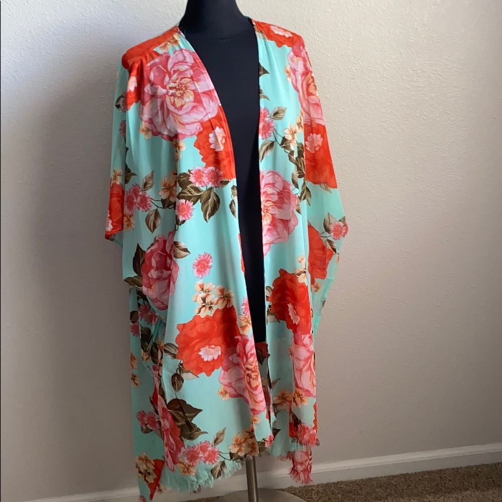 NWT Long Floral Kimono
